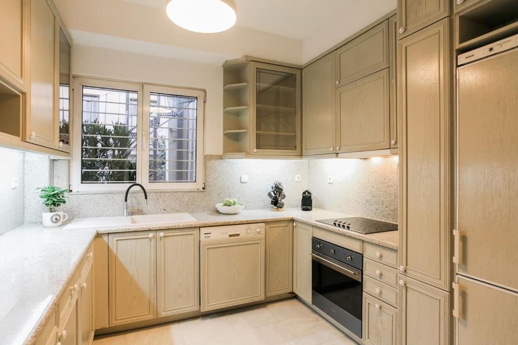 Acropolis Veranda Residence アテネ エクステリア 写真